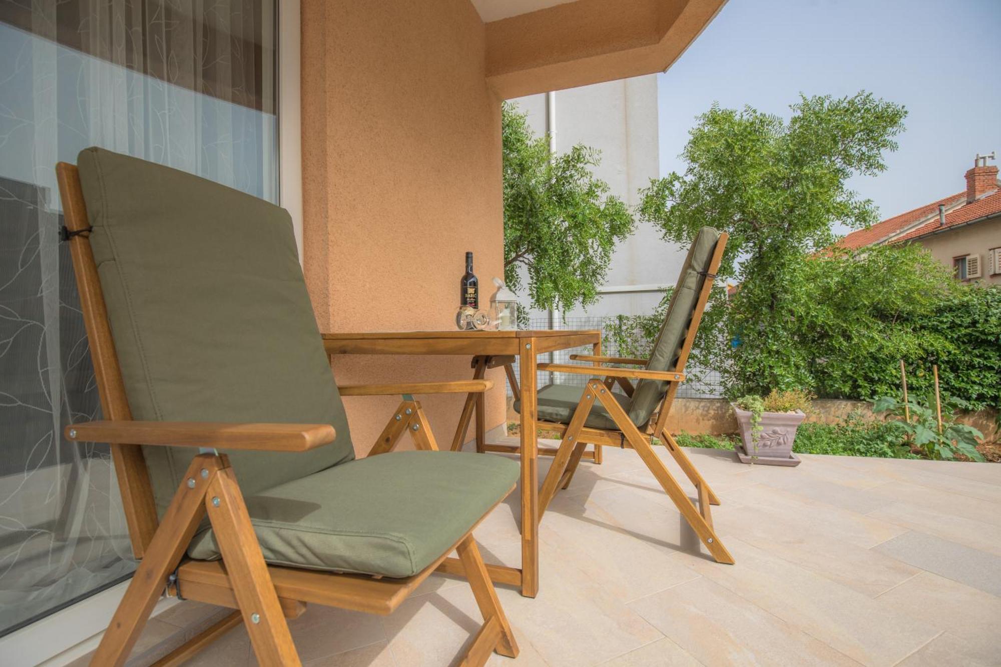 Elena Apartment Sibenik Luaran gambar